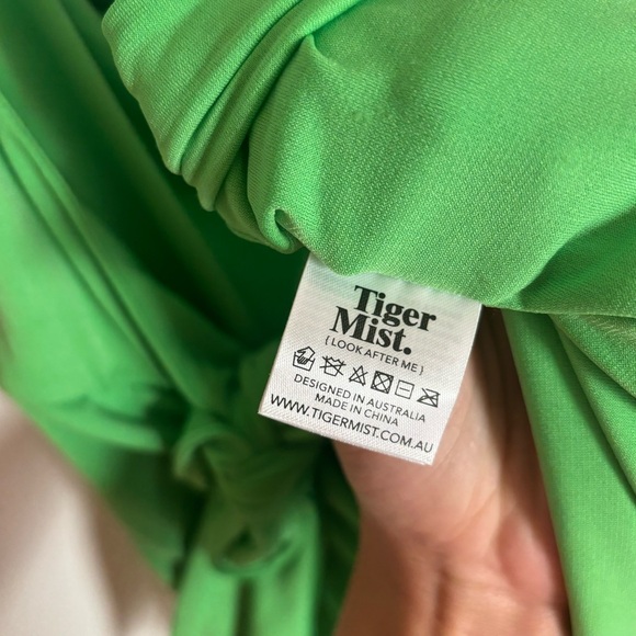 Tiger Mist Joslin Dress in Green Size XS Mini Dress - Picture 14 of 15